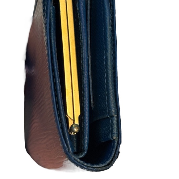 Louis Vuitton Epi Porte Monnaie Viennois Wallet in Toledo Blue - Picture 10 of 14